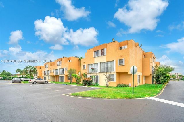 9301 SW 4th St 229F, Miami, FL 33174