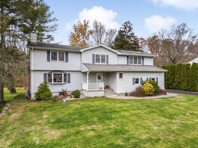 10 Lea Road, North Branford, CT 06471