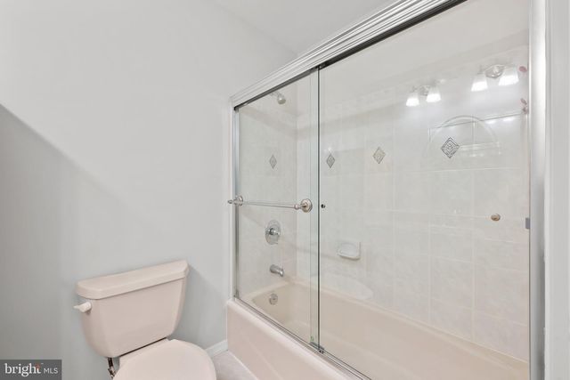 7 BROMWELL CT, Cockeysville, MD 21030