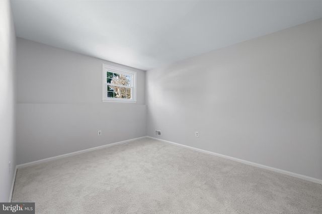 7 BROMWELL CT, Cockeysville, MD 21030