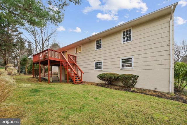 7 BROMWELL CT, Cockeysville, MD 21030