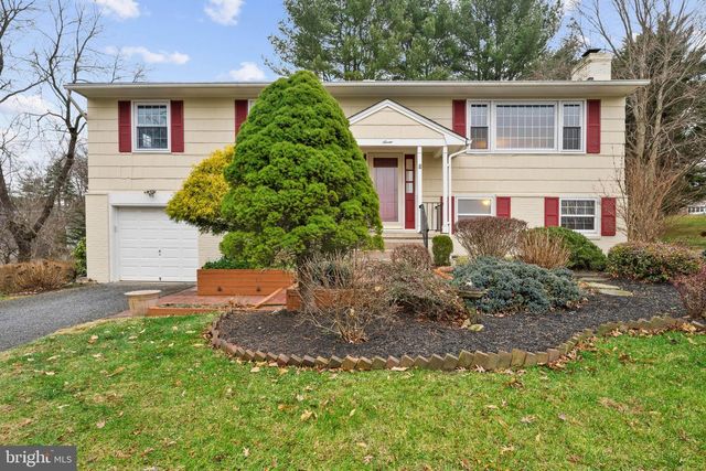 7 BROMWELL CT, Cockeysville, MD 21030