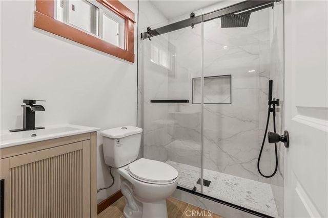 4284 La Salle Avenue, Los Angeles, CA 90062