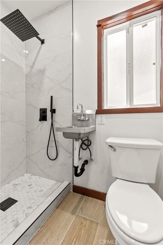 4284 La Salle Avenue, Los Angeles, CA 90062