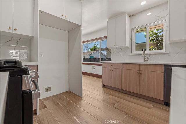 4284 La Salle Avenue, Los Angeles, CA 90062