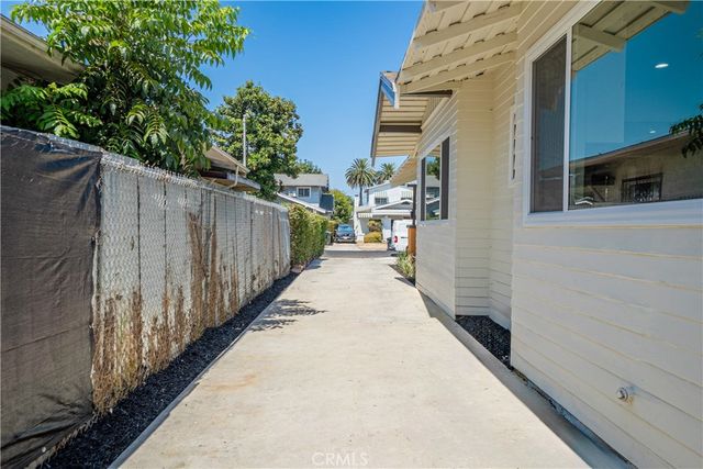 4284 La Salle Avenue, Los Angeles, CA 90062