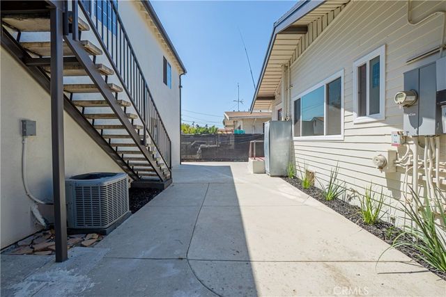 4284 La Salle Avenue, Los Angeles, CA 90062