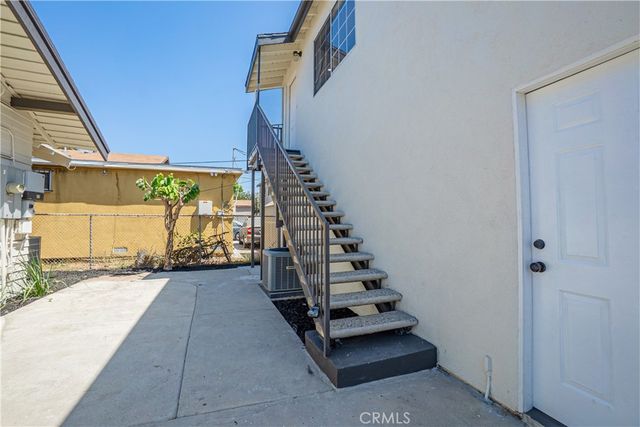 4284 La Salle Avenue, Los Angeles, CA 90062