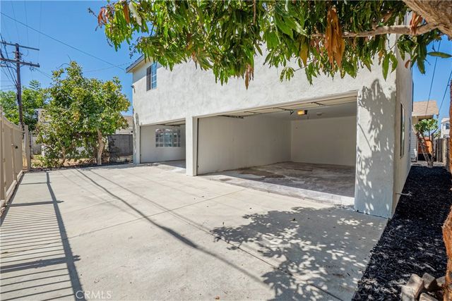 4284 La Salle Avenue, Los Angeles, CA 90062