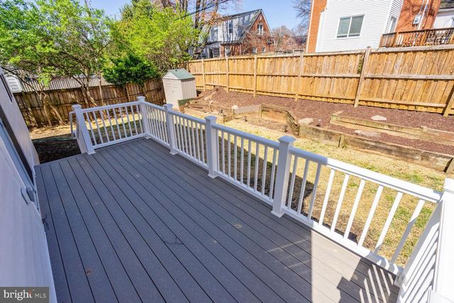 6229 27TH ST N, Arlington, VA 22207