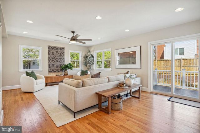 6229 27TH ST N, Arlington, VA 22207