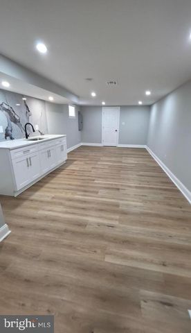 56 E TULPEHOCKEN ST, Philadelphia, PA 19144