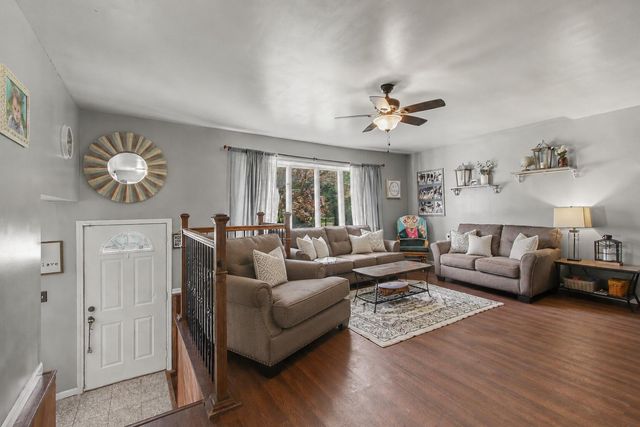 1906 E Elm Street, Griffith, IN 46319