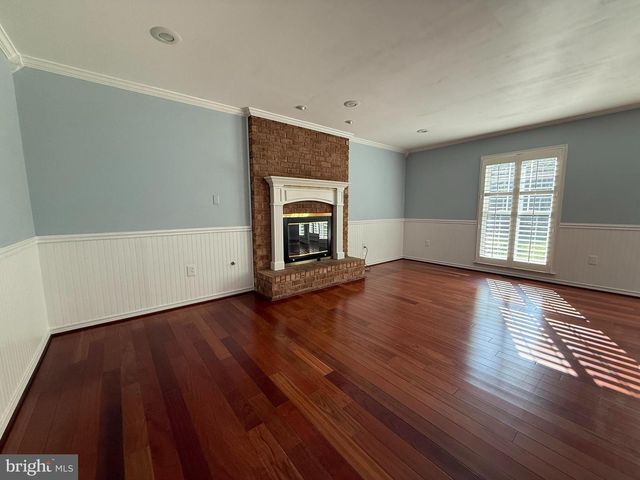 121 AUTUMN DR, Stafford, VA 22556