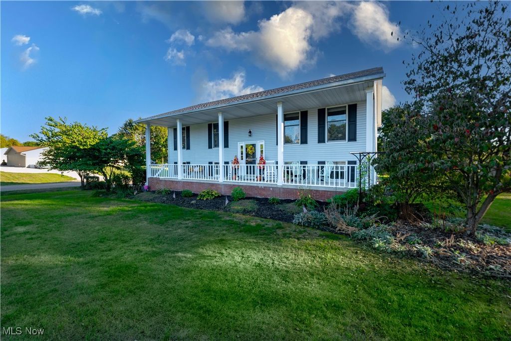 11380 Banning Circle NW, Canal Fulton, OH 44614