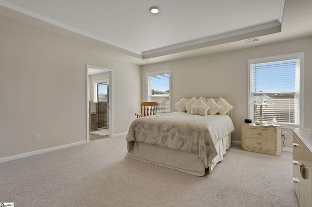 415 Raleighwood Lane, Simpsonville, SC 29681