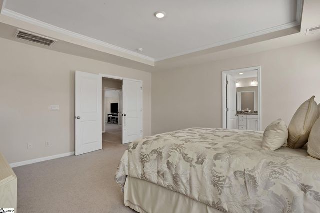 415 Raleighwood Lane, Simpsonville, SC 29681