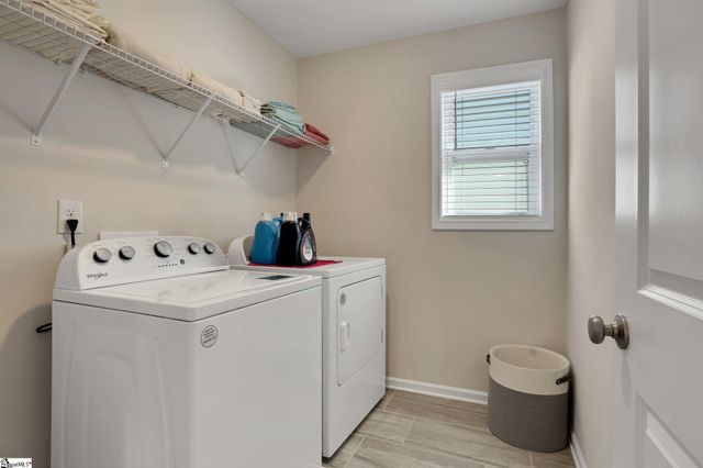 415 Raleighwood Lane, Simpsonville, SC 29681