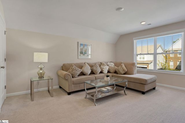 415 Raleighwood Lane, Simpsonville, SC 29681