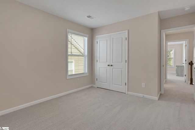 415 Raleighwood Lane, Simpsonville, SC 29681