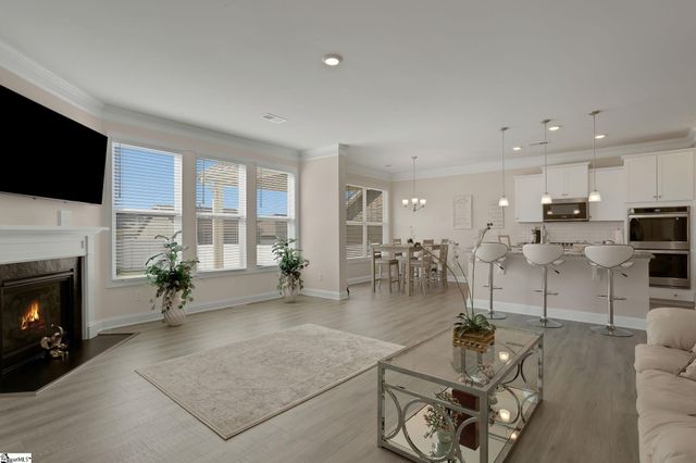 415 Raleighwood Lane, Simpsonville, SC 29681