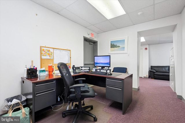 1000 FAYETTE ST, Conshohocken, PA 19428