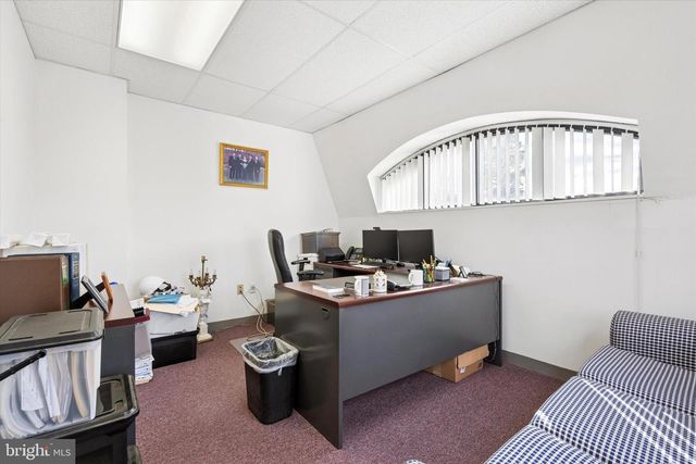 1000 FAYETTE ST, Conshohocken, PA 19428