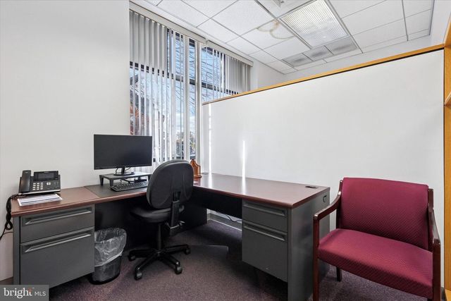 1000 FAYETTE ST, Conshohocken, PA 19428