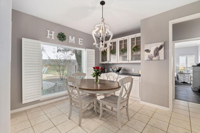 2709 Chase Street, Brenham, TX 77833