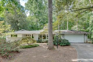 1800 Angelique Drive, Decatur, GA 30033