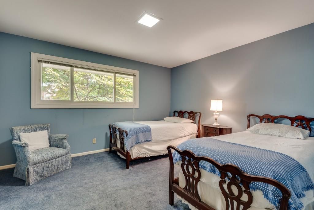 Image 23 of property listing at 1800 Angelique Drive, Decatur, GA 30033