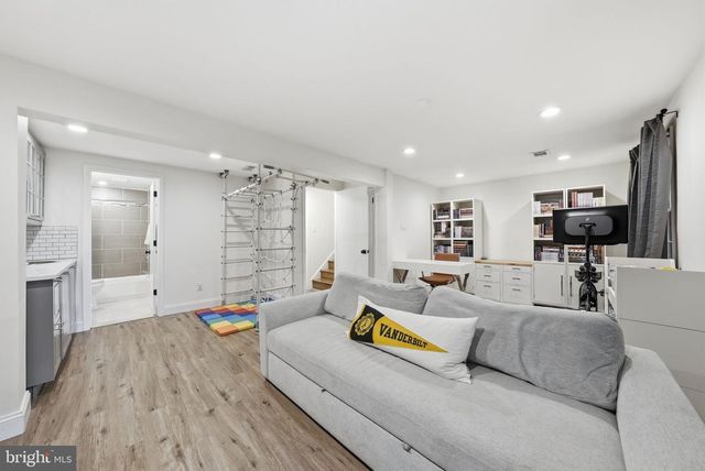 9007 ROUTE 29, Fairfax, VA 22031