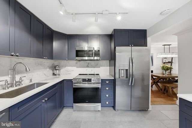9007 ROUTE 29, Fairfax, VA 22031