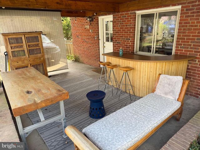 2101 N NOTTINGHAM ST, Arlington, VA 22205