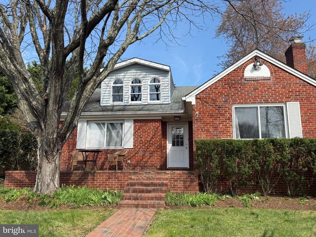 2101 N NOTTINGHAM ST, Arlington, VA 22205