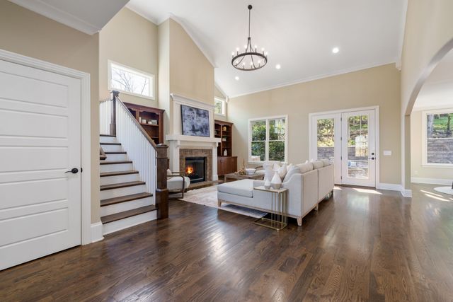 429 Beauchamp Cir, Franklin, TN 37067