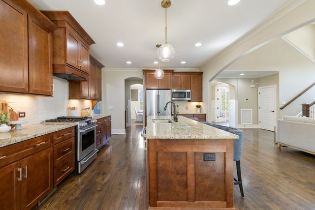 429 Beauchamp Cir, Franklin, TN 37067