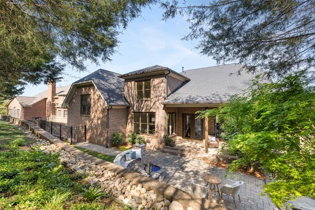 429 Beauchamp Cir, Franklin, TN 37067