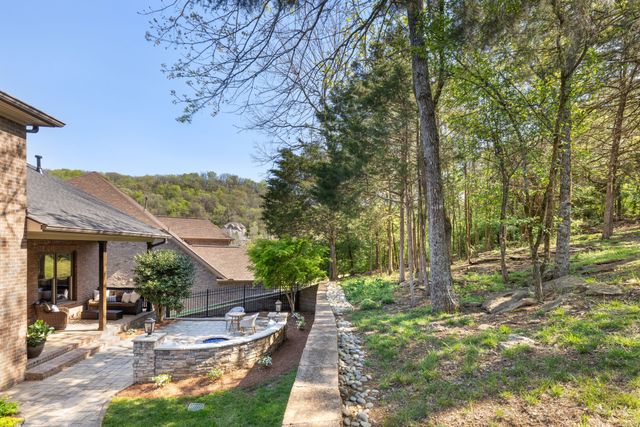 429 Beauchamp Cir, Franklin, TN 37067