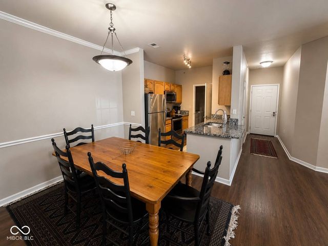 12863 Tradd Street 1C, Carmel, IN 46032