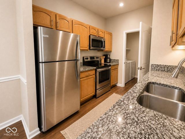 12863 Tradd Street 1C, Carmel, IN 46032