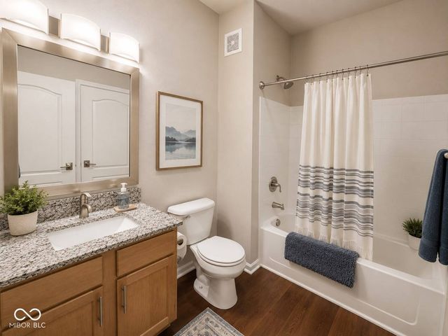 12863 Tradd Street 1C, Carmel, IN 46032