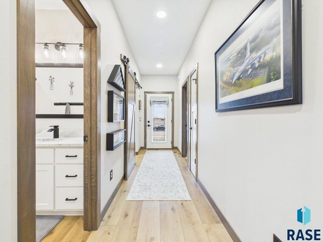 815 Yuzina Ave Avenue, Harrisburg, SD 57032