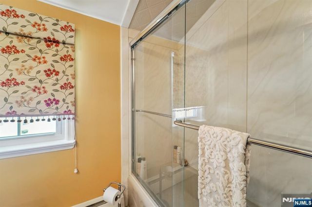 406 Indian Road, Wayne, NJ 07470