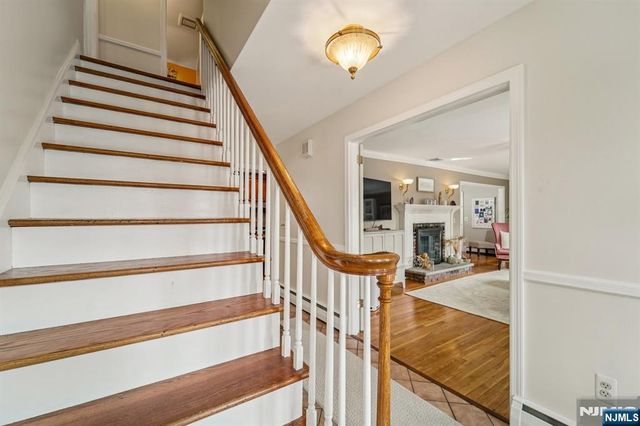 406 Indian Road, Wayne, NJ 07470