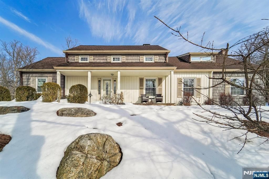 406 Indian Road, Wayne, NJ 07470