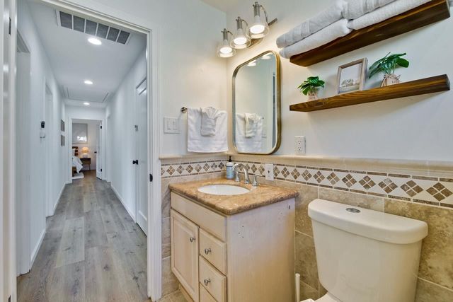 732 N Redwood Avenue, San Jose, CA 95128