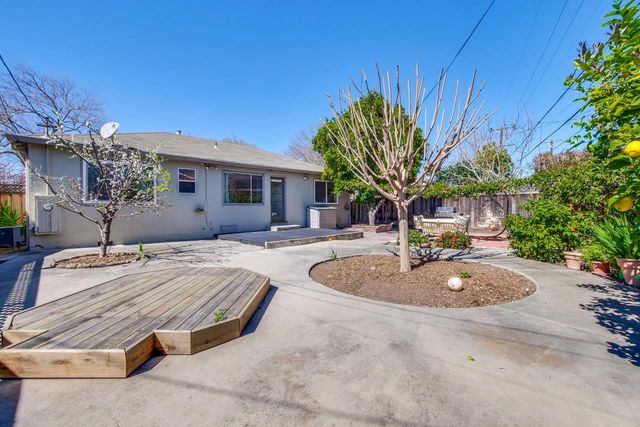 732 N Redwood Avenue, San Jose, CA 95128