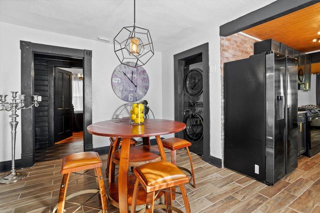 517 8TH STREET N, St Petersburg, FL 33701