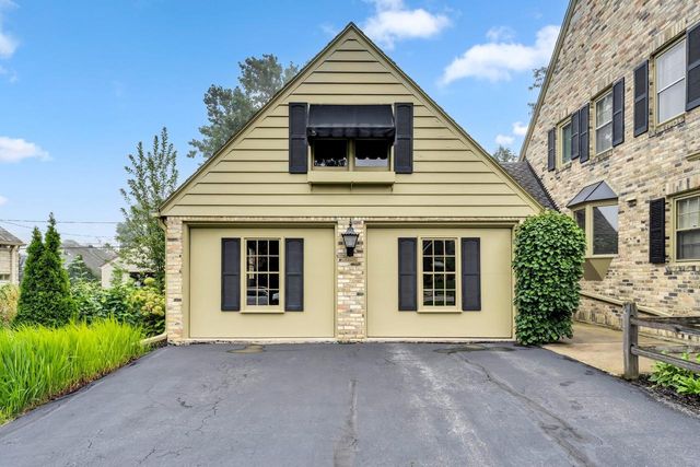937 Orchard STREET, Racine, WI 53405
